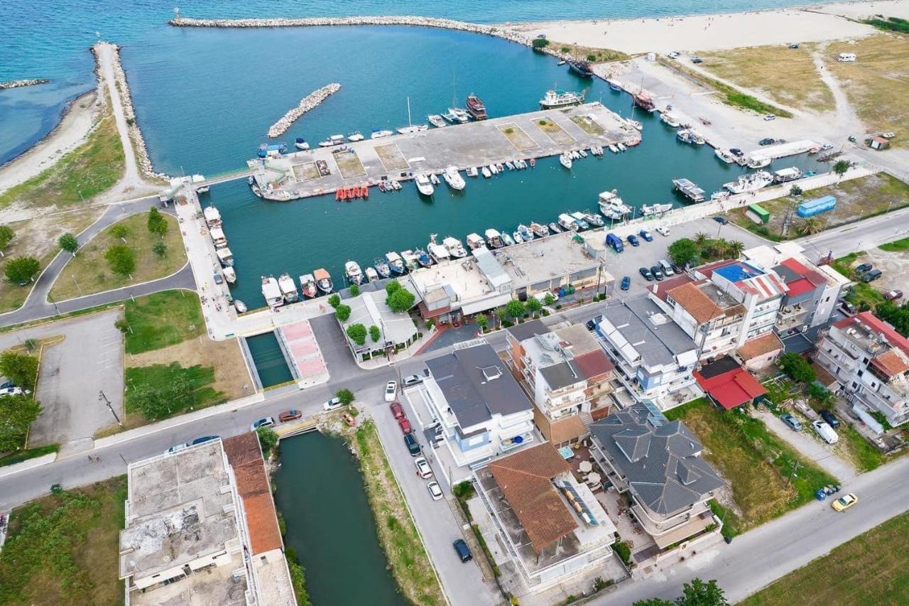 Apartments Nera Paralia-Apartment With Sea View Экстерьер фото